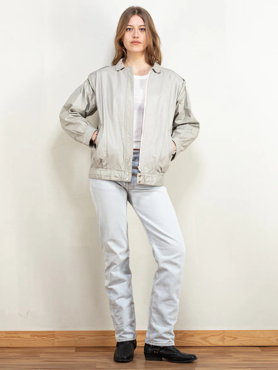 Vintage 80's Women Leather Jacket in Grey